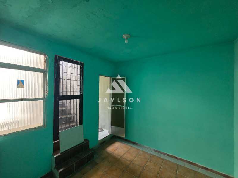 Casa de Vila à venda com 3 quartos, 90m² - Foto 5