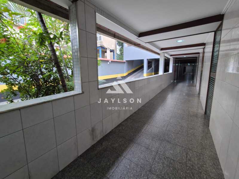 Apartamento à venda com 3 quartos, 73m² - Foto 27