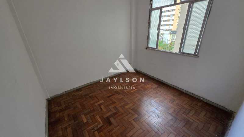 Apartamento à venda com 1 quarto, 50m² - Foto 8