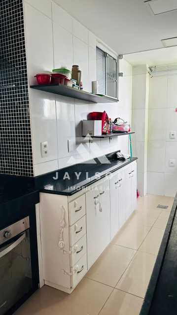 Apartamento à venda com 2 quartos, 48m² - Foto 21