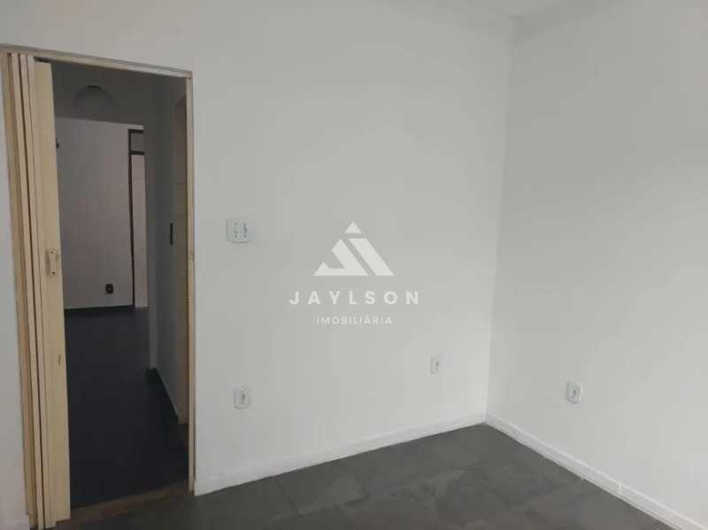 Cobertura à venda com 2 quartos, 114m² - Foto 13