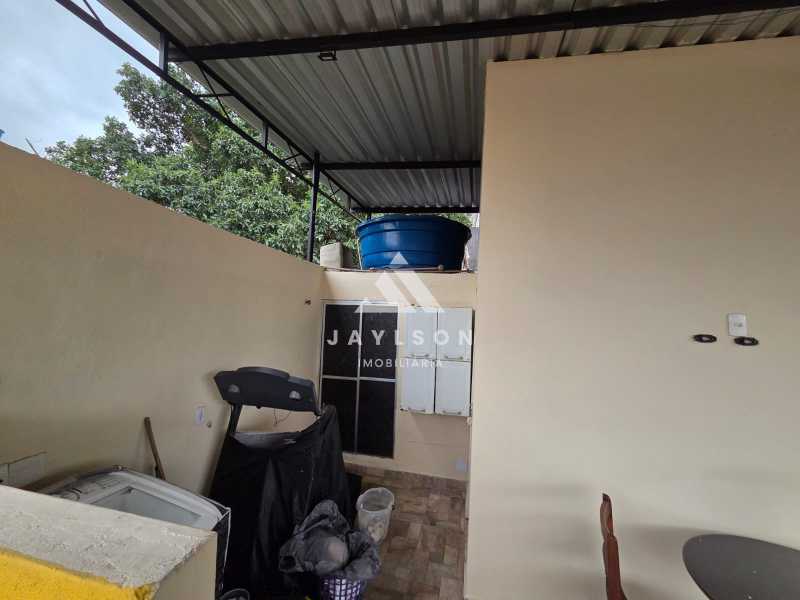 Apartamento à venda com 2 quartos, 80m² - Foto 26