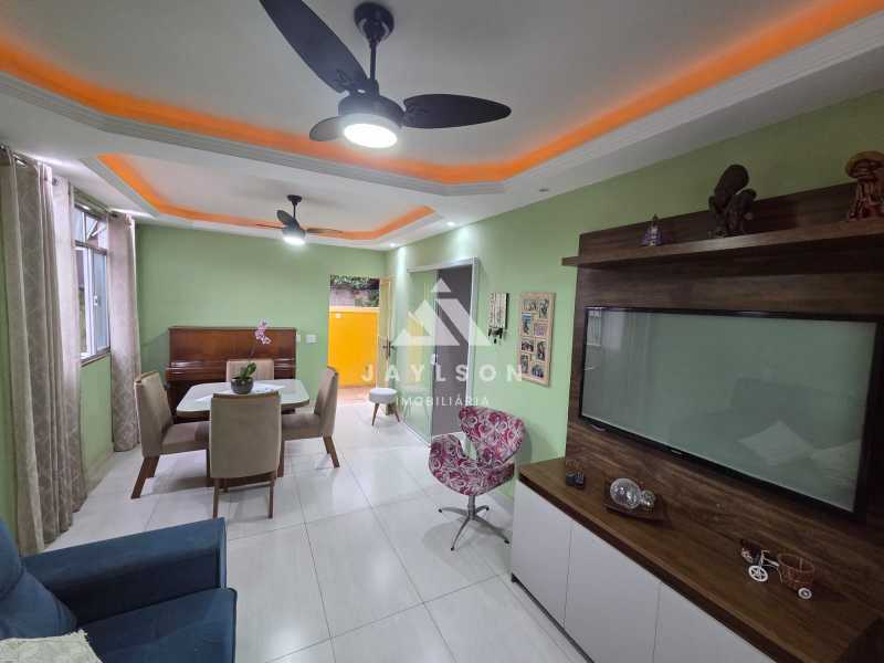 Apartamento à venda com 2 quartos, 80m² - Foto 1