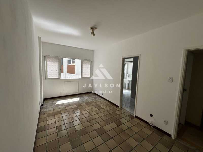 Apartamento à venda com 2 quartos, 73m² - Foto 8