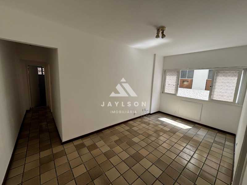 Apartamento à venda com 2 quartos, 73m² - Foto 7