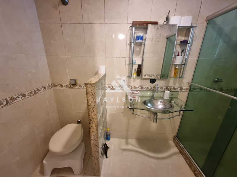 Casa à venda com 4 quartos, 200m² - Foto 22