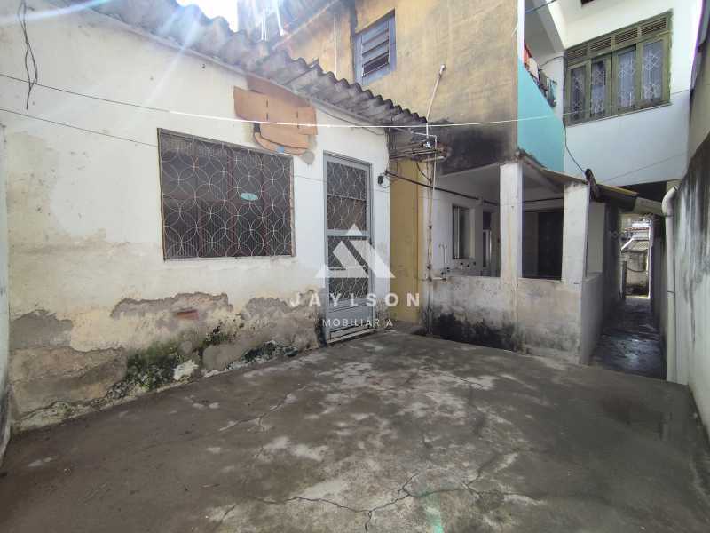 Casa para alugar com 2 quartos, 70m² - Foto 8