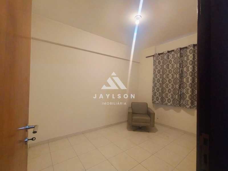 Apartamento à venda com 2 quartos, 189m² - Foto 8