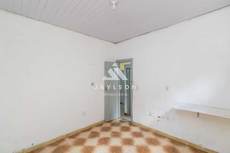 Casa à venda com 5 quartos, 163m² - Foto 8