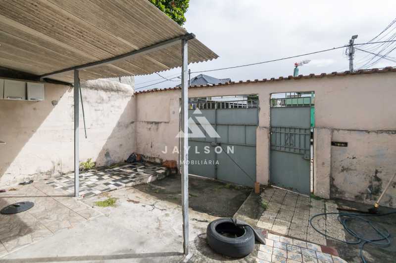 Casa à venda com 5 quartos, 163m² - Foto 3