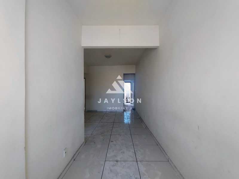 Apartamento à venda com 2 quartos, 60m² - Foto 2