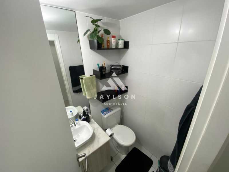 Apartamento à venda com 2 quartos, 57m² - Foto 15