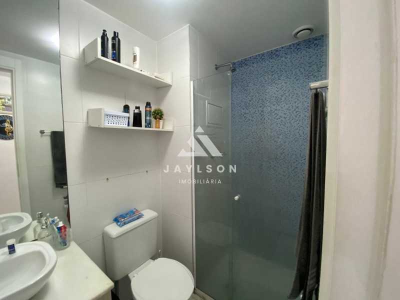 Apartamento à venda com 2 quartos, 57m² - Foto 18