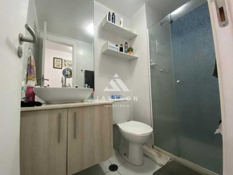 Apartamento à venda com 2 quartos, 57m² - Foto 19