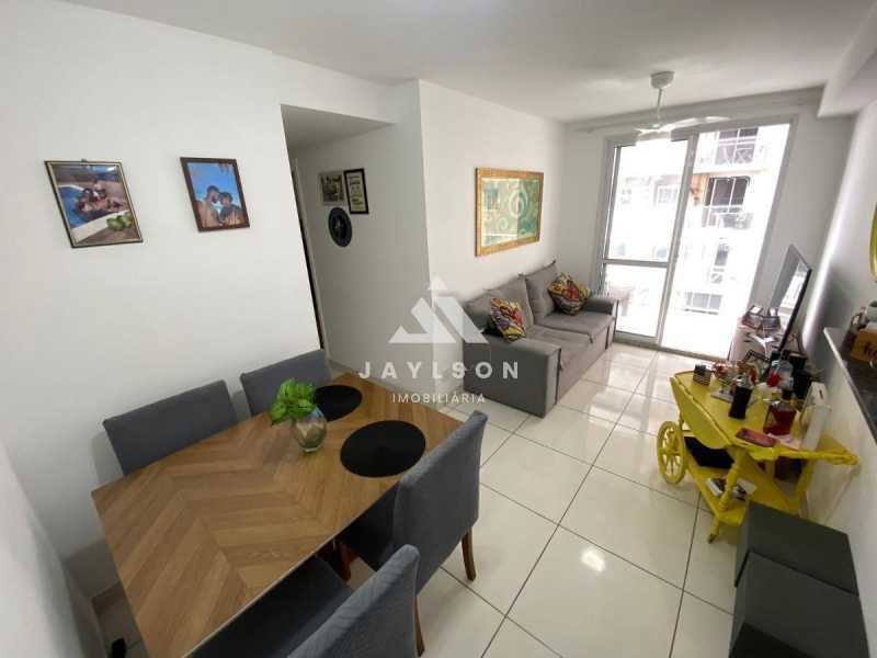 Apartamento à venda com 2 quartos, 57m² - Foto 1