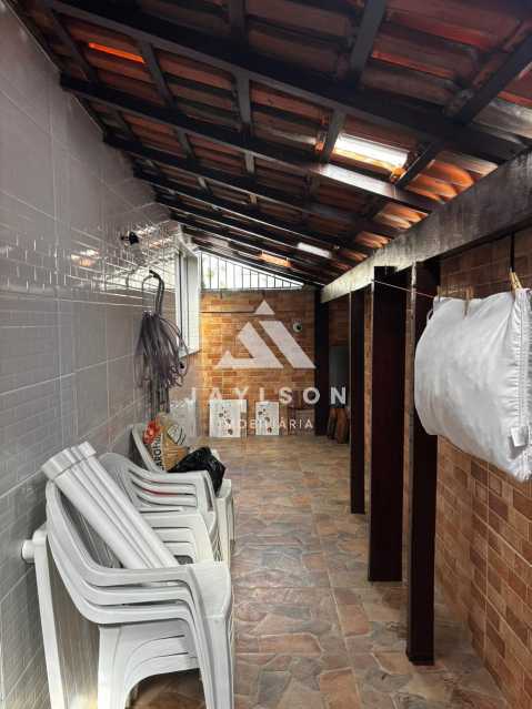 Apartamento à venda com 2 quartos, 75m² - Foto 10