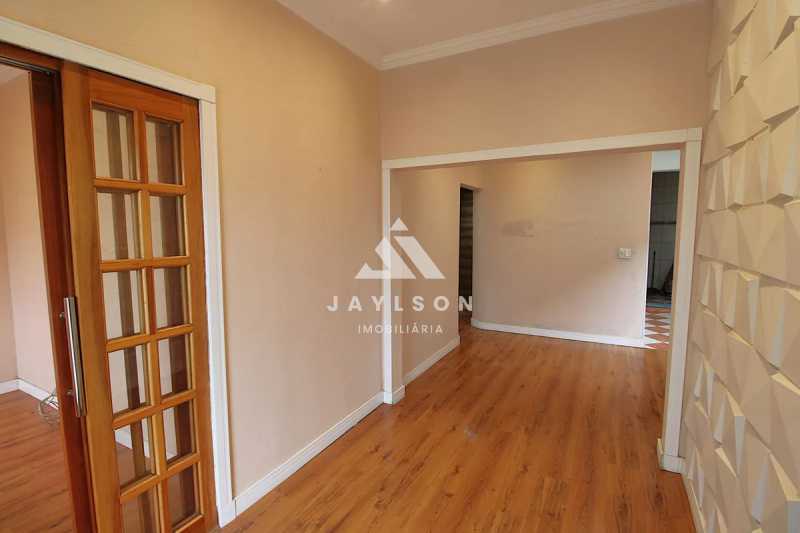 Apartamento à venda com 2 quartos, 74m² - Foto 1