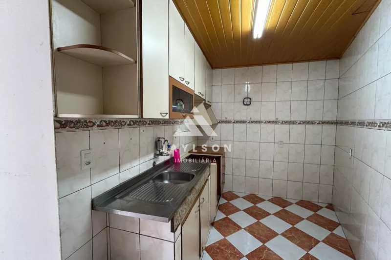 Apartamento à venda com 2 quartos, 74m² - Foto 25