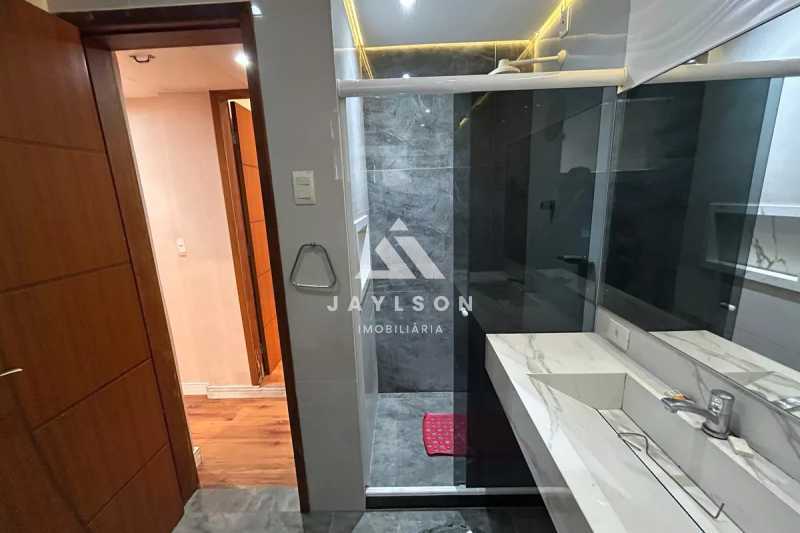 Apartamento à venda com 2 quartos, 74m² - Foto 27