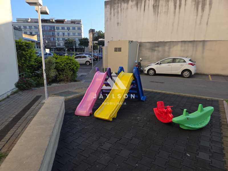Apartamento à venda com 2 quartos, 55m² - Foto 19