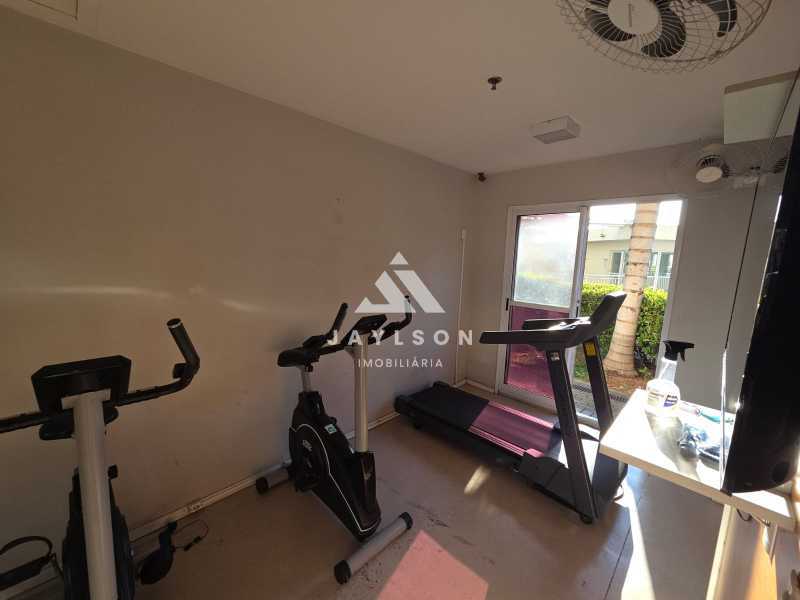 Apartamento à venda com 2 quartos, 55m² - Foto 20