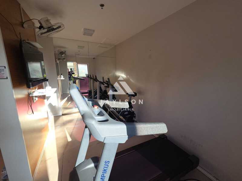 Apartamento à venda com 2 quartos, 55m² - Foto 21