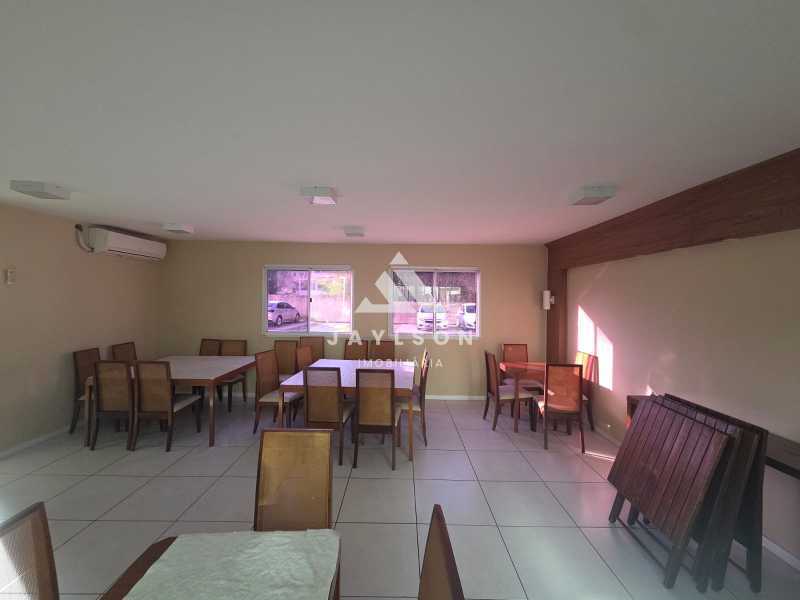 Apartamento à venda com 2 quartos, 55m² - Foto 18