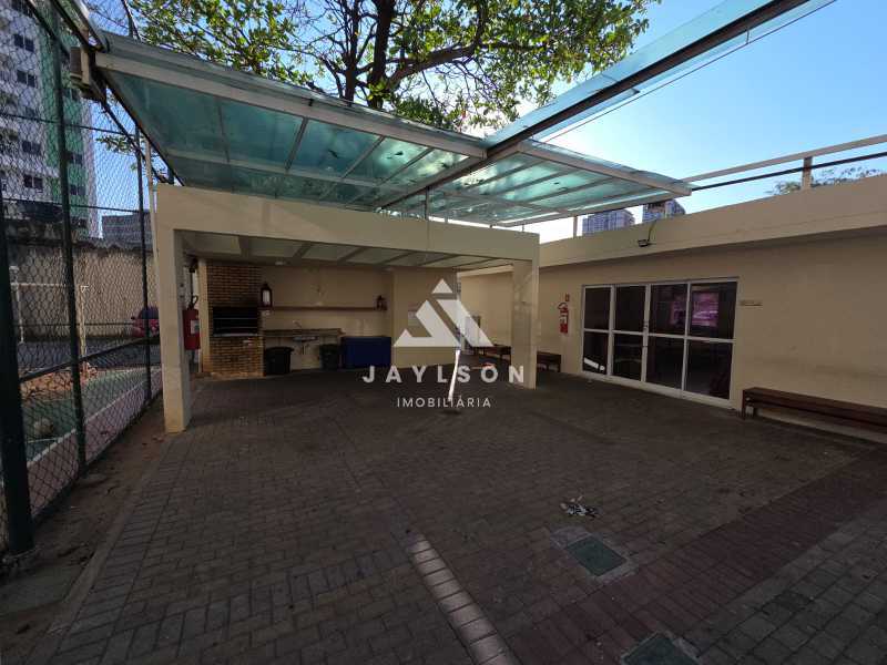 Apartamento à venda com 2 quartos, 55m² - Foto 15