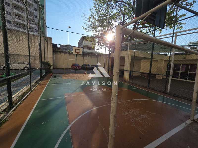 Apartamento à venda com 2 quartos, 55m² - Foto 24