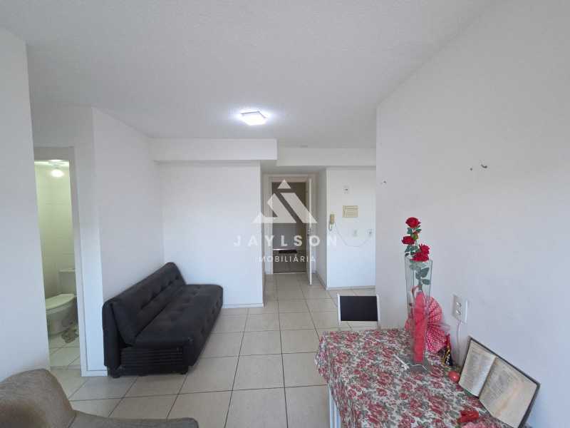 Apartamento à venda com 2 quartos, 55m² - Foto 2