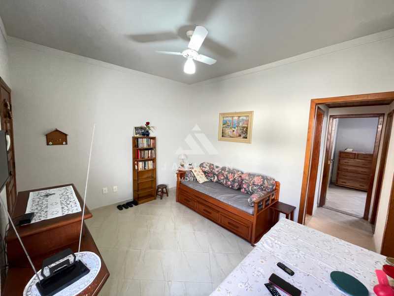 Apartamento à venda com 2 quartos, 76m² - Foto 4