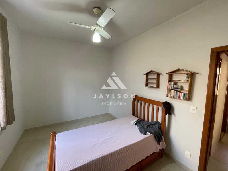 Apartamento à venda com 2 quartos, 76m² - Foto 12
