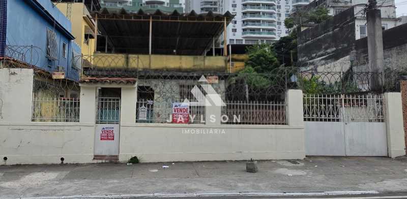 Casa à venda com 2 quartos, 113m² - Foto 1