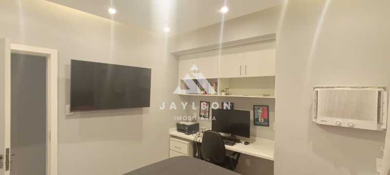 Apartamento à venda com 2 quartos, 67m² - Foto 13