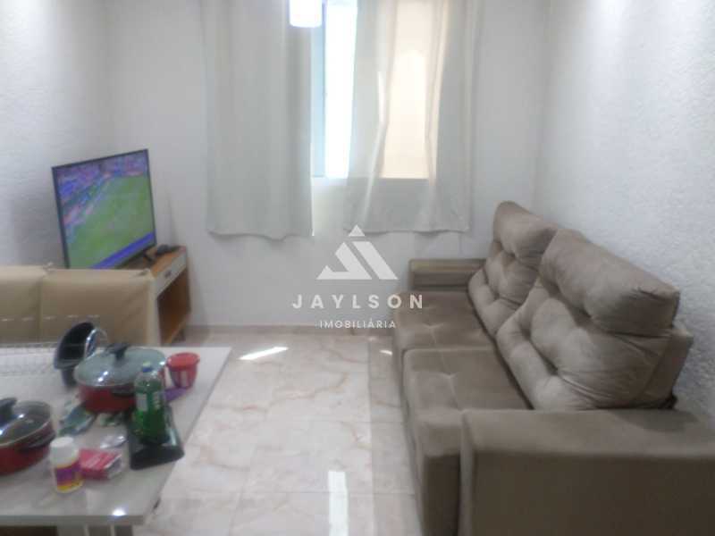 Apartamento à venda com 2 quartos, 46m² - Foto 2