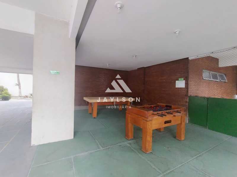 Apartamento à venda com 2 quartos, 66m² - Foto 14