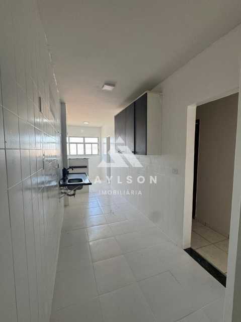 Apartamento à venda com 2 quartos, 49m² - Foto 30
