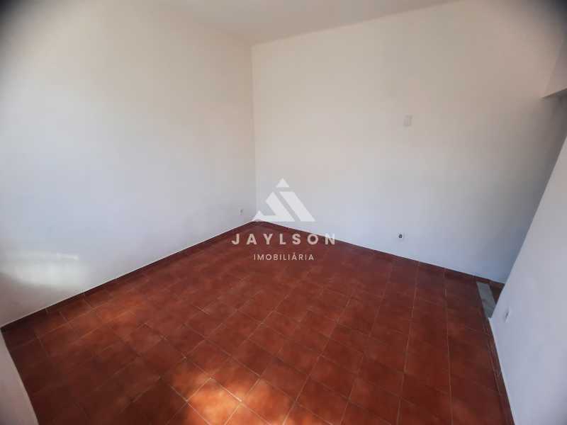 Casa de Vila à venda com 1 quarto, 47m² - Foto 2