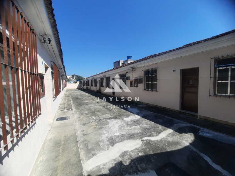 Casa de Vila à venda com 1 quarto, 47m² - Foto 28
