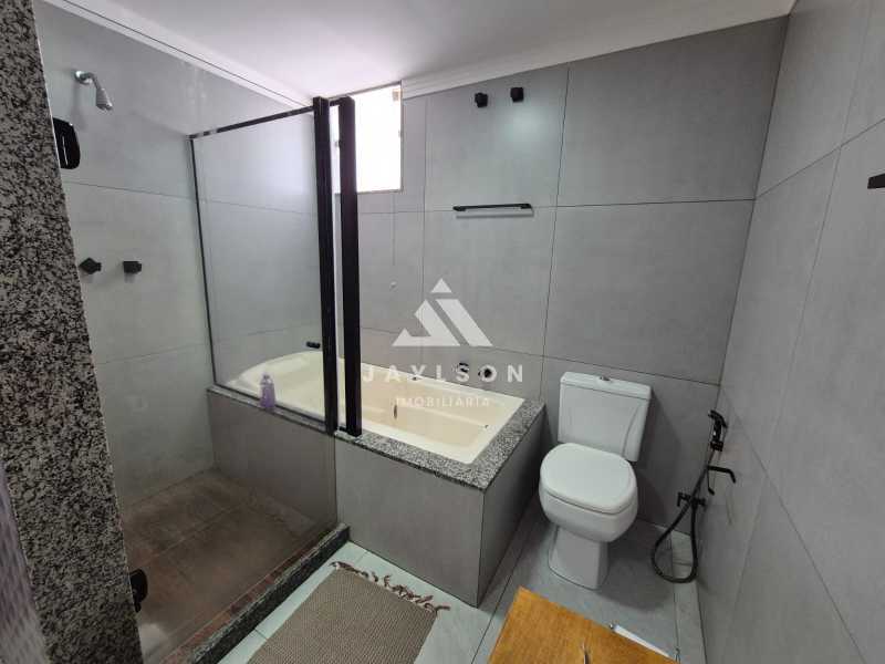 Casa, 4 quartos, 362 m² - Foto 28