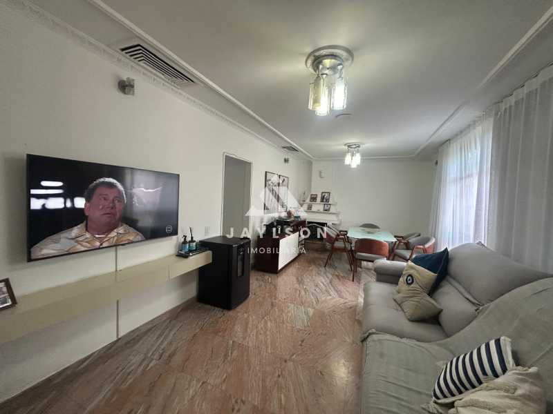 Casa, 4 quartos, 94 m² - Foto 1