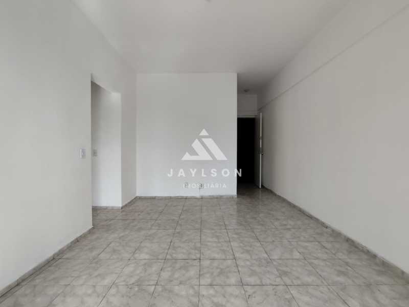 Apartamento, 2 quartos, 75 m² - Foto 4