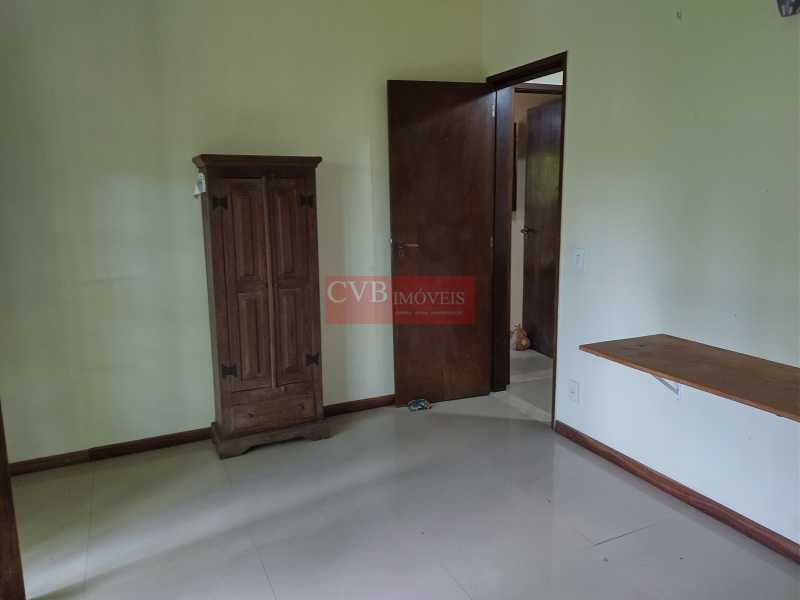 Casa à venda com 3 quartos, 300m² - Foto 10