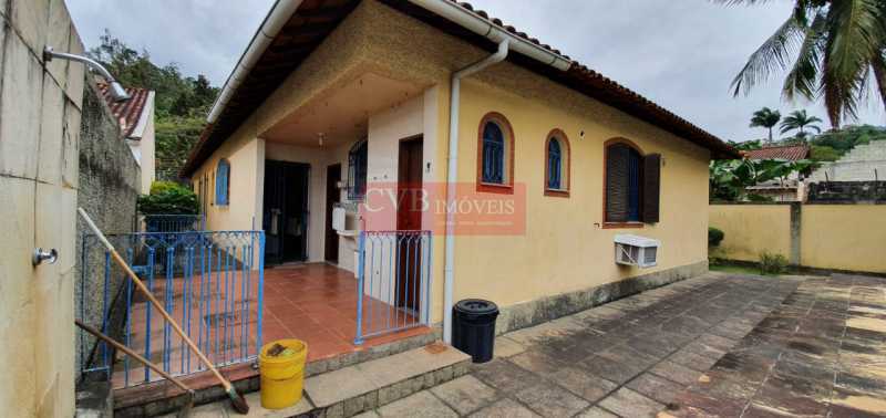 Casa de Condomínio à venda com 4 quartos, 365m² - Foto 19