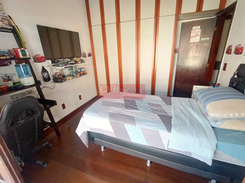 Casa de Condomínio à venda com 3 quartos, 250m² - Foto 14