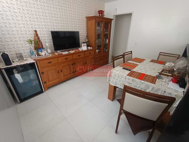 Casa à venda com 3 quartos, 220m² - Foto 17