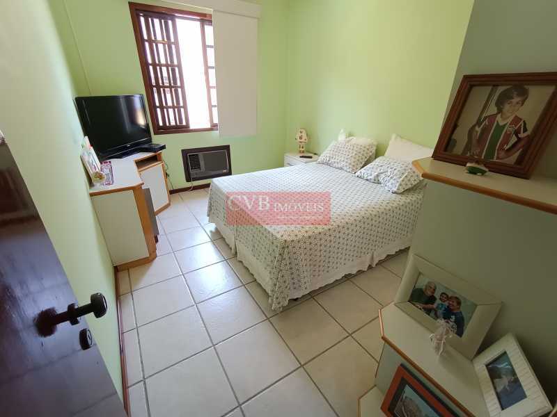 Casa de Condomínio à venda com 3 quartos, 221m² - Foto 19