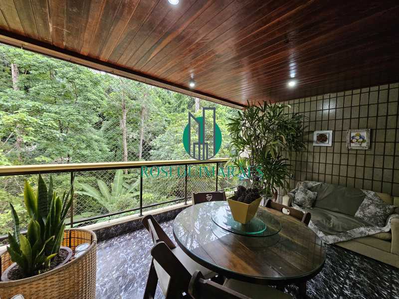 Apartamento, 4 quartos, 225 m² - Foto 1