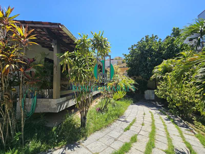 Casa, 3 quartos, 285 m² - Foto 13