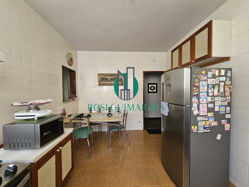 Casa, 3 quartos, 285 m² - Foto 15